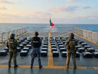 Marina decomisa dos toneladas de narcóticos en operativo en Acapulco